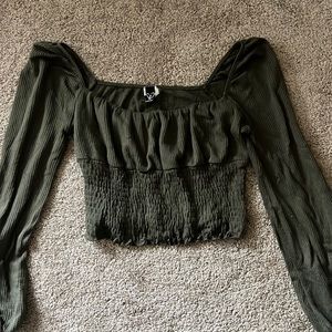 Windsor green long sleeve top. Size medium
